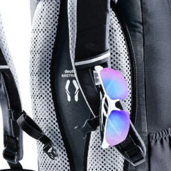 Deuter Bike I 20 Bikerucksack Black/Black Damen, Herren -Geschäft für Outdoor-Campingausrüstung deuter bike i 20 3202221 7030 04 gross