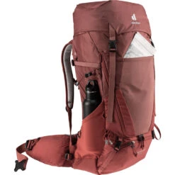 Deuter Futura Air Trek SL 45+10 Trekkingrucksack Redwood/Lava Damen, Herren -Geschäft für Outdoor-Campingausrüstung deuter futura air trek 45 10 sl 3402021 5574 02 gross