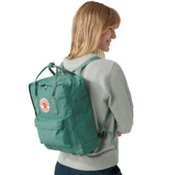 FJÄLLRÄVEN Fjällräven Kanken Rucksack Frost Green/Confetti Pattern Damen, Herren -Geschäft für Outdoor-Campingausrüstung fjaellraeven kanken f23510 664 916 03 gross
