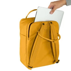 FJÄLLRÄVEN Fjällräven Kanken Laptop Unirucksack Terracotta Brown Damen, Herren -Geschäft für Outdoor-Campingausrüstung fjaellraeven kanken laptop 17 f23525 243 brown 04 gross