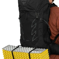 Osprey Talon 44 Outdoorrucksack Stealth Black Herren -Geschäft für Outdoor-Campingausrüstung osprey talon 44 10002685 stealth black 05 gross